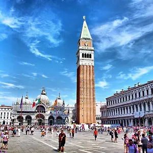 Ferienhaus Raggio Di Sole Dietro Piazza San Marco, Venedig